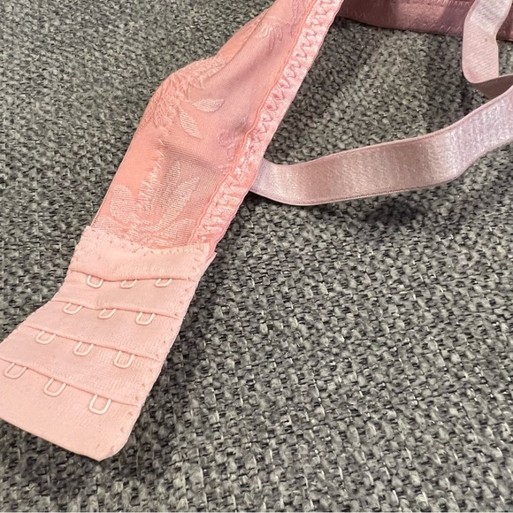 32 B Bra * Light Pink over Pink with Flower Pattern 2 FOR $20 MIX & MATCH!!! NEW - Picture 11 of 16